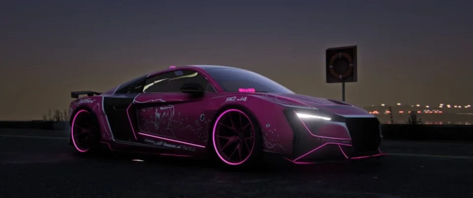GTA6LARP car banner scene with an example server logo and identification banner